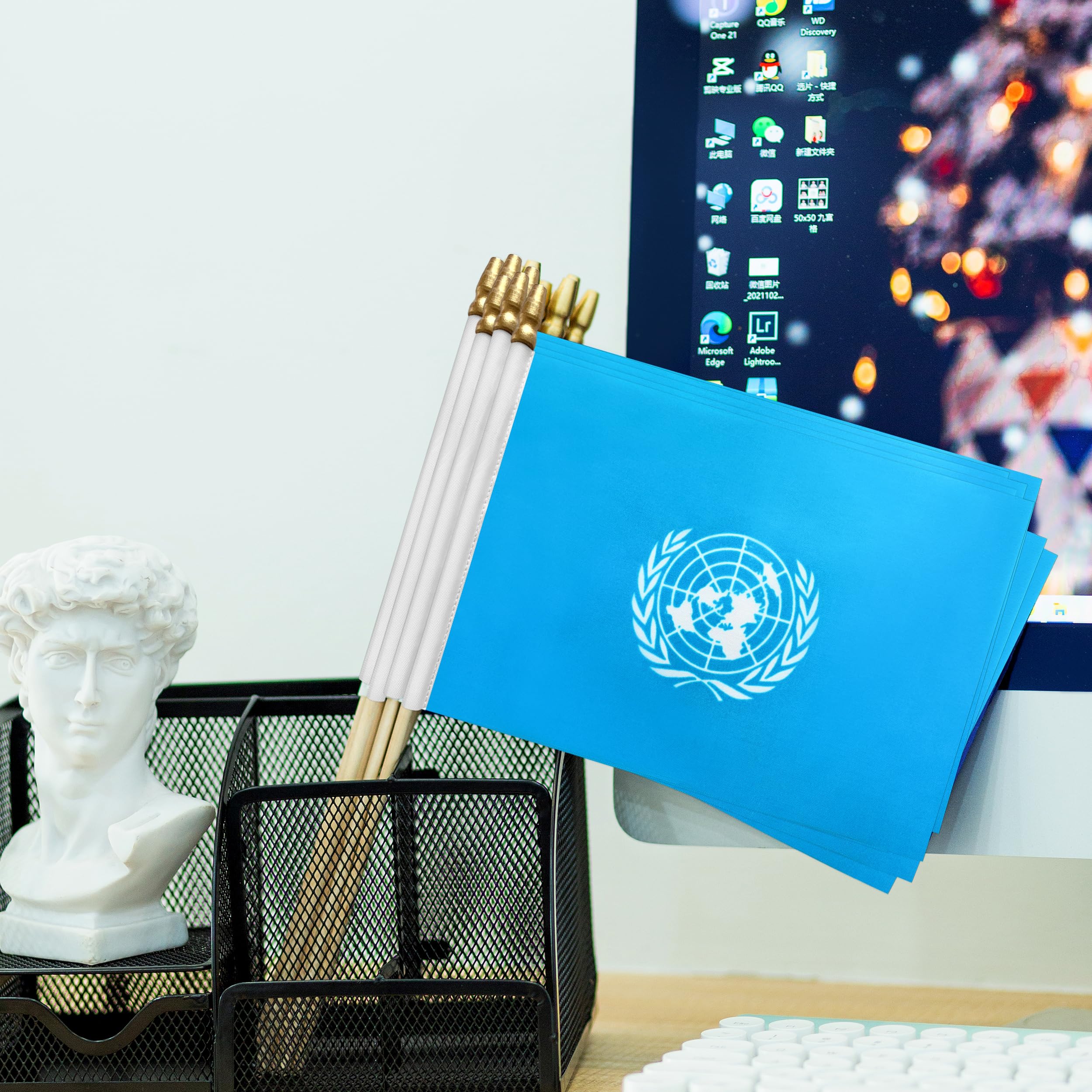Amazon.com : TSMD United Nations Stick Flag UN Small Mini Hand